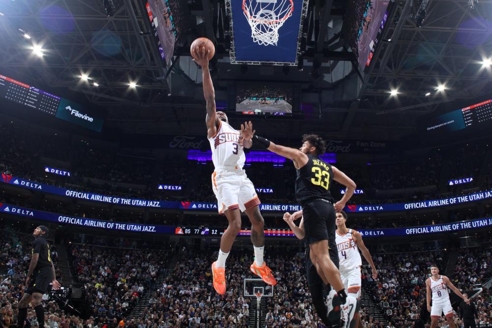 而在防守端 而在防守端