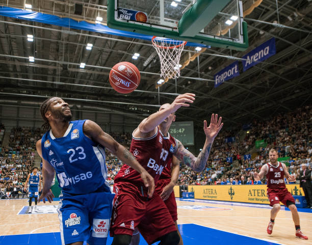 利物浦对埃 利物浦对埃